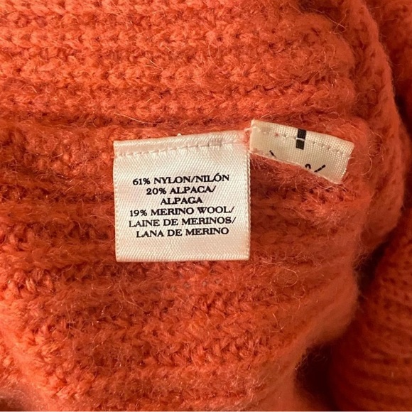 Beautiful Ann Taylor sweater dress, size S, gently worn. (*Belt not included!) - Picture 5 of 11